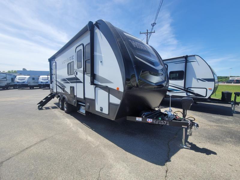 2022 Winnebago V2427RB Voyage 2022 Winnebago V2427RB Voyage