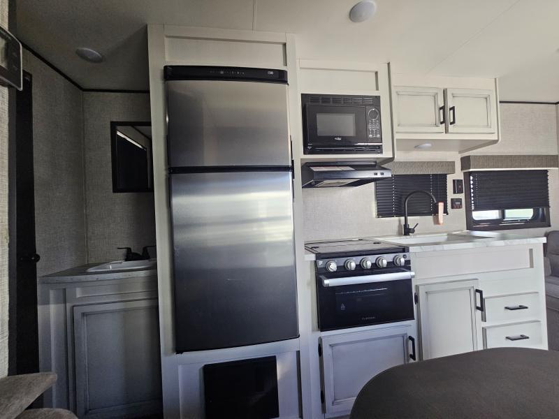 used Travel Trailers Jayco Jay Flight SLX for sale, in Paragould, AR Thumbnail 4