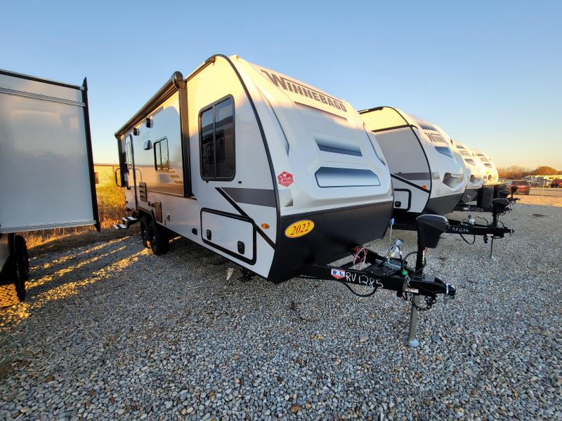 2022 Winnebago Micro Minnie 2225RL Travel Trailer RV 2022 Winnebago Micro Minnie 2225RL Travel Trailer RV