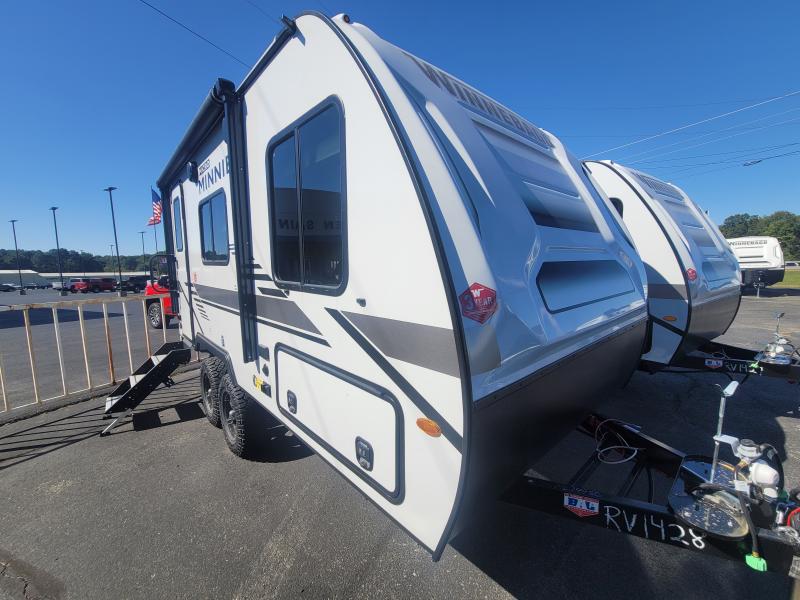 2022 Winnebago Micro Minnie 1708FB Travel Trailer RV 2022 Winnebago Micro Minnie 1708FB Travel Trailer RV