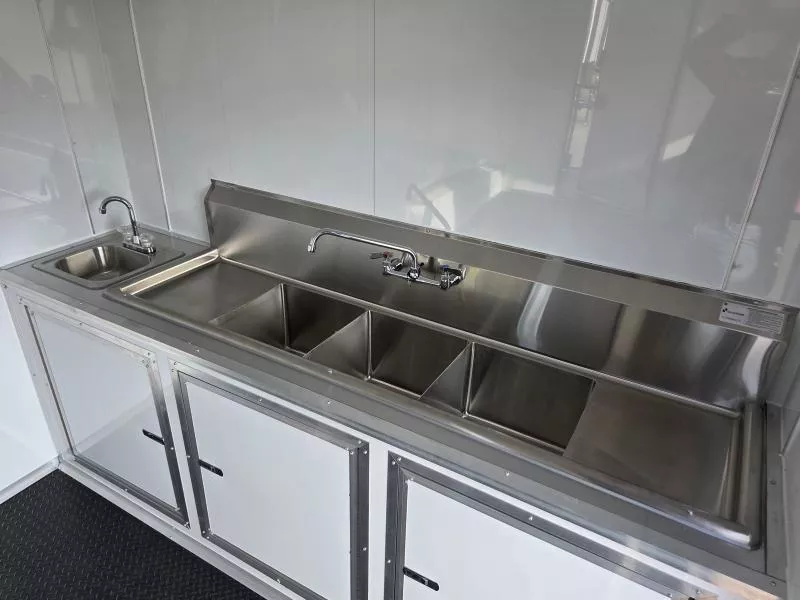 new Vending / Concession Trailers Quality Cargo  for sale, in Middletown, OH Thumbnail 24