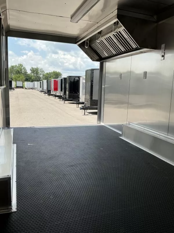 new Vending / Concession Trailers Quality Cargo  for sale, in Middletown, OH Thumbnail 14