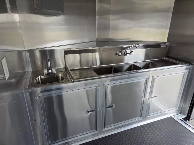 new Vending / Concession Trailers Quality Cargo  for sale, in Middletown, OH Thumbnail 18