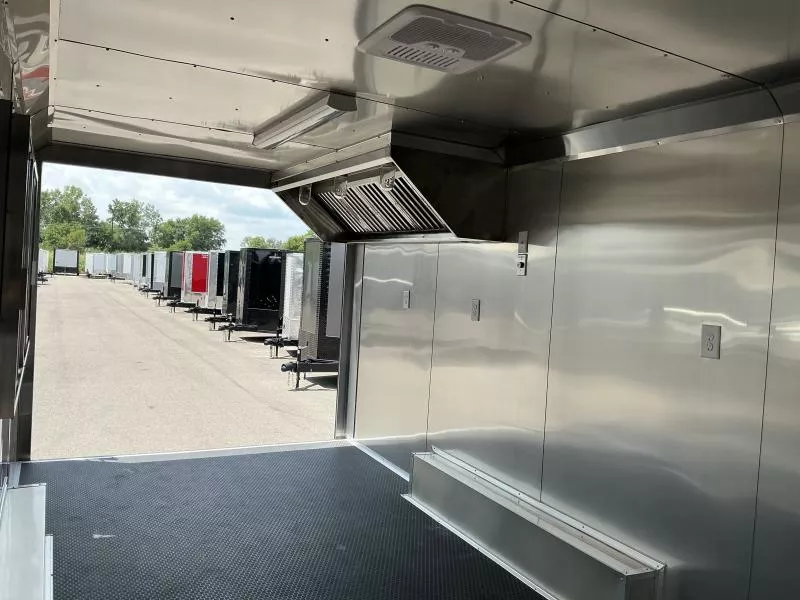 new Vending / Concession Trailers Quality Cargo  for sale, in Middletown, OH Thumbnail 15
