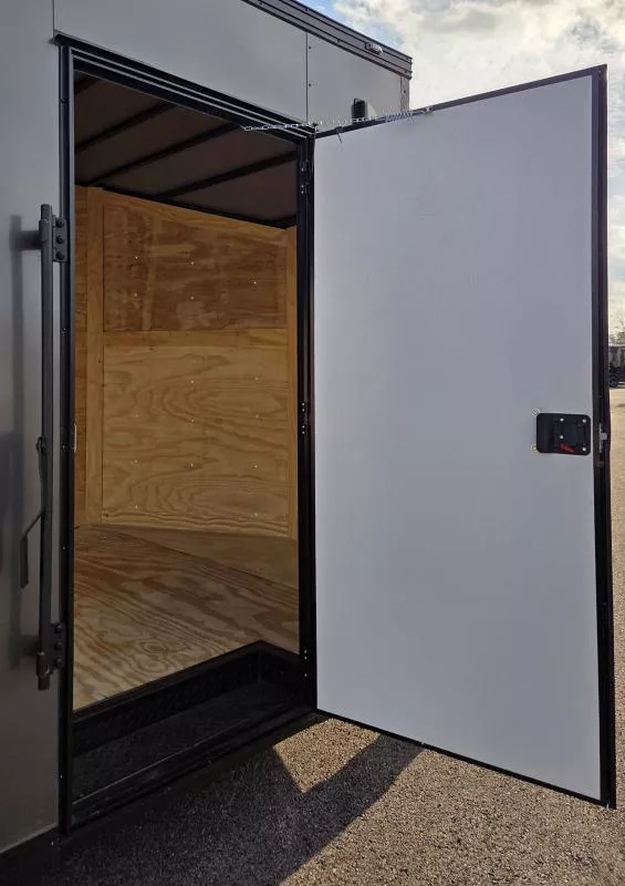 new Cargo (Enclosed) Trailers Anvil  for sale, in Middletown, OH Thumbnail 16