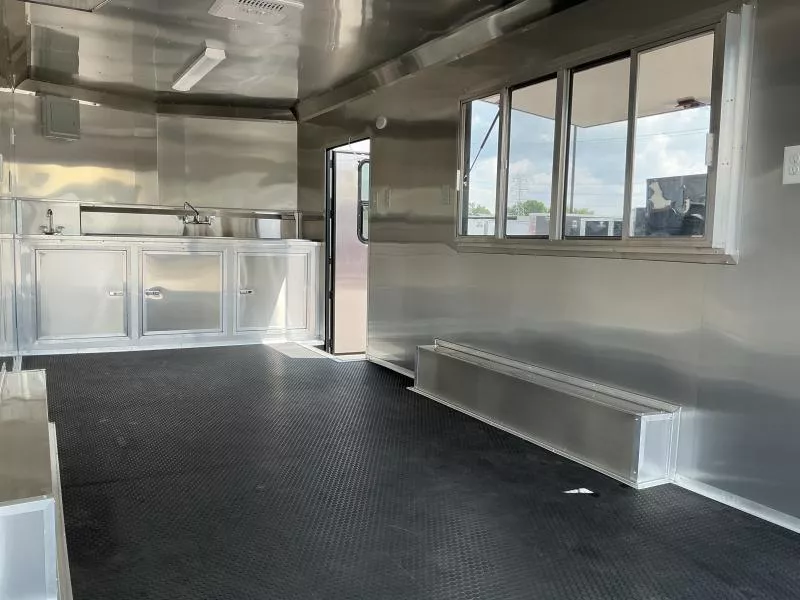 new Vending / Concession Trailers Quality Cargo  for sale, in Middletown, OH Thumbnail 9