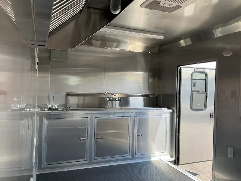 new Vending / Concession Trailers Quality Cargo  for sale, in Middletown, OH Thumbnail 2