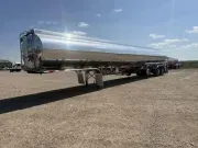 2027 Polar Tank 