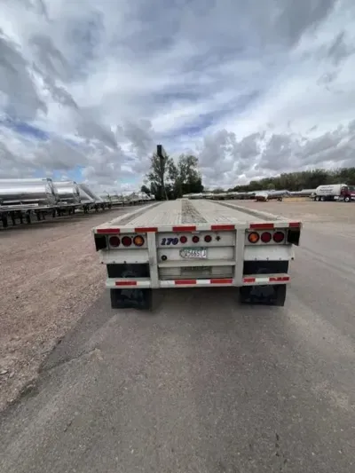 2005 RAVENS FLATBED 