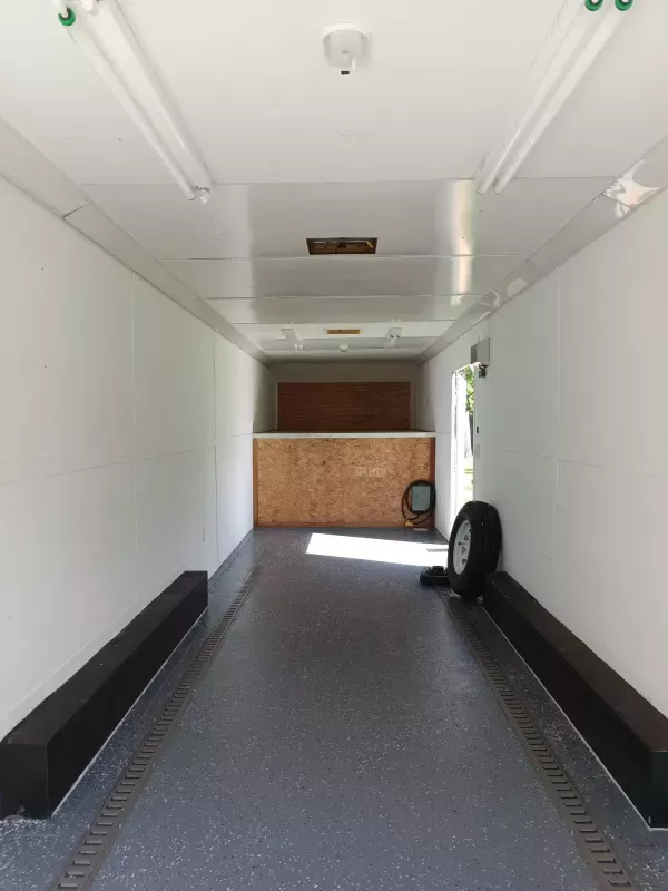 used Cargo (Enclosed) Trailers Royal  for sale, in Broaddus, TX Thumbnail 2