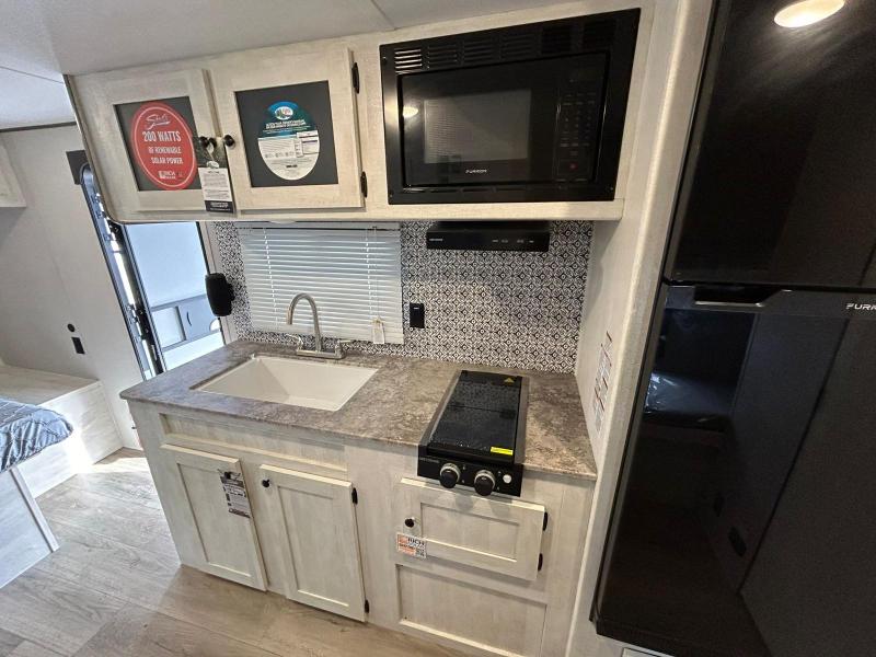 new Travel Trailers Shasta Shasta for sale, in Canterbury, CT Thumbnail 20