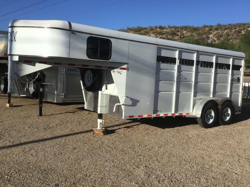 2021 Maverick 3 Horse High-Side Horse Trailer 2021 Maverick 3 Horse High-Side Horse Trailer