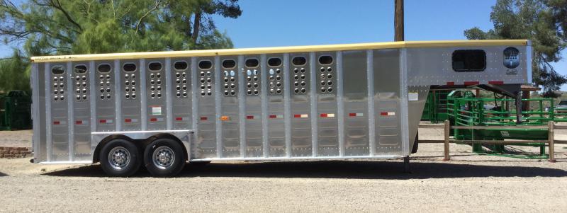 2019 Merrit Trailer Gooseneck Horse Trailer 2019 Merrit Trailer Gooseneck Horse Trailer