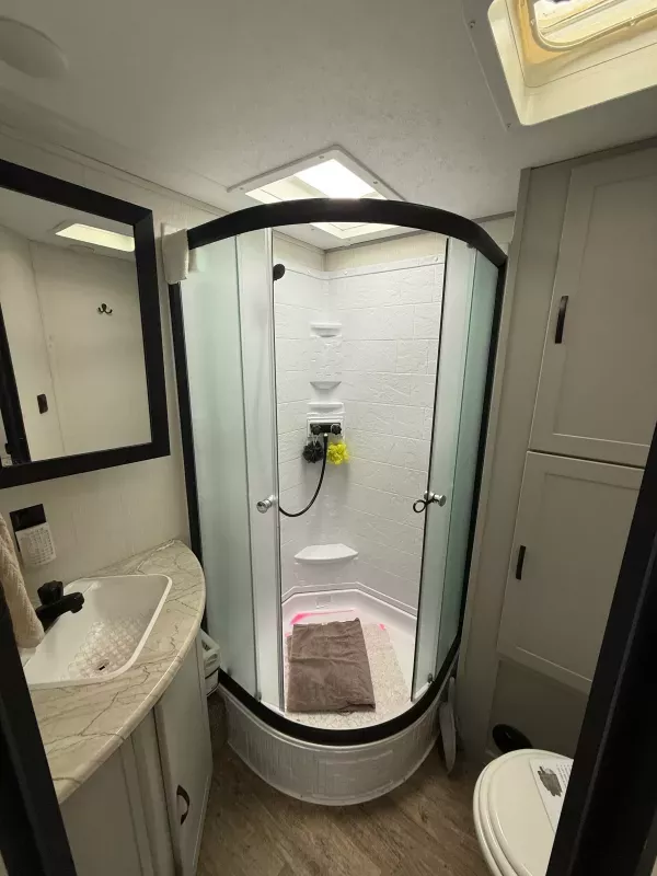 used Travel Trailers Forest River Vibe for sale, in Statesville, NC Thumbnail 12