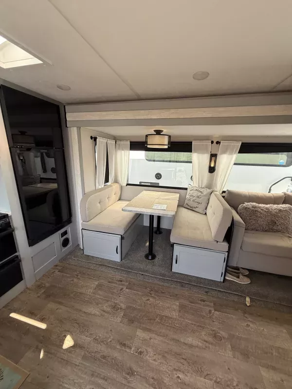 used Travel Trailers Forest River Vibe for sale, in Statesville, NC Thumbnail 10