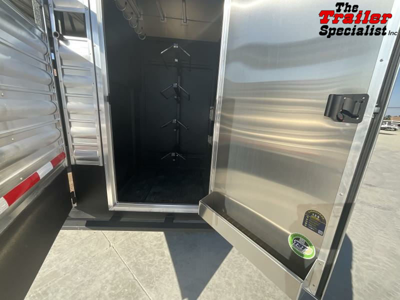 new Stock / Stock Combo Trailers Logan Coach  for sale, in Acampo, CA Thumbnail 11