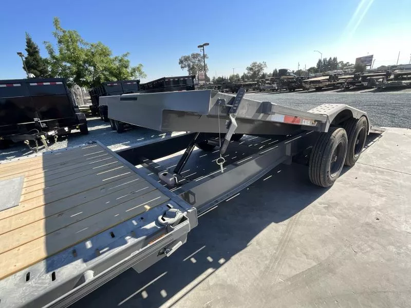 new Equipment / Flatbed Trailers Diamond C Trailers  for sale, in Acampo, CA Thumbnail 2
