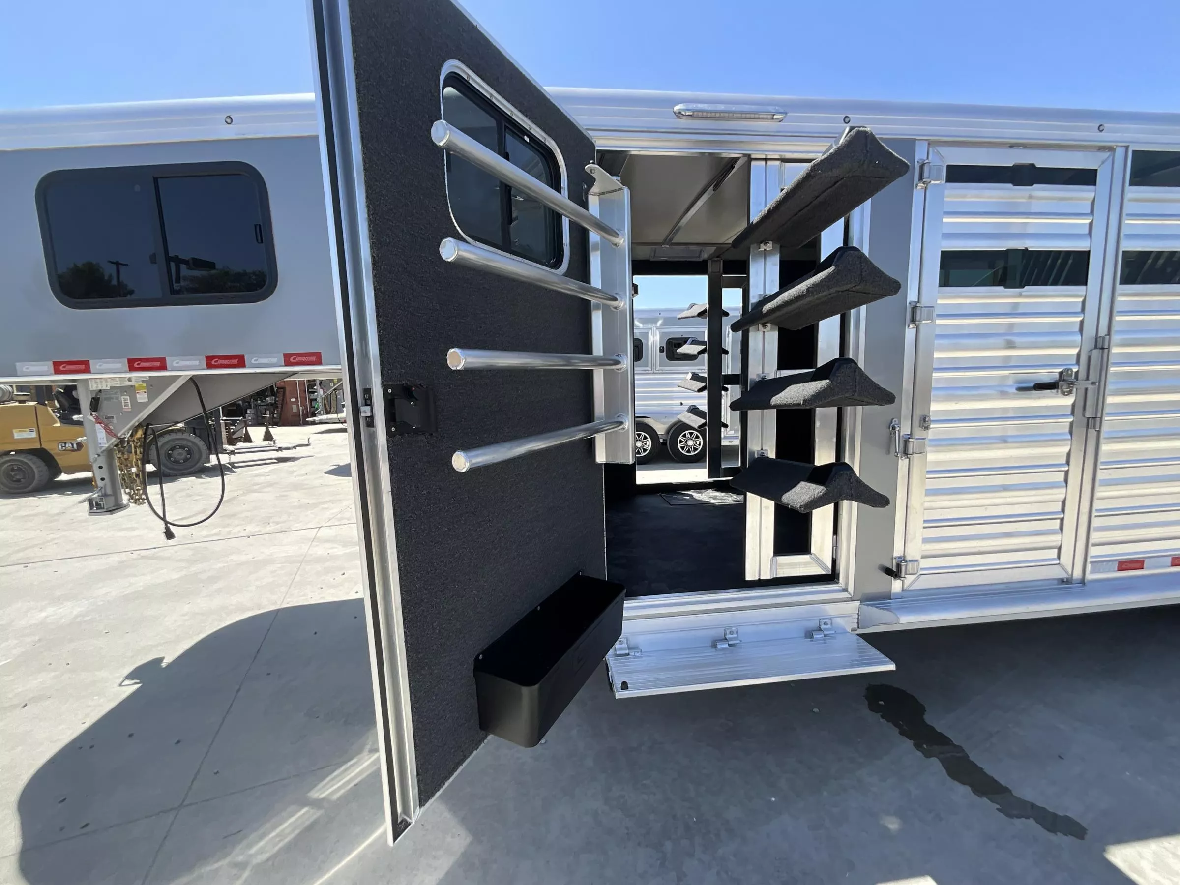 new Stock / Stock Combo Trailers Cimarron Trailers  for sale, in Acampo, CA Thumbnail 35