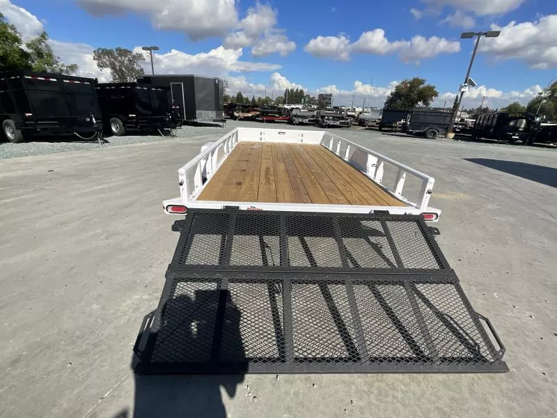 new Utility Trailers Diamond C Trailers  for sale, in Acampo, CA Thumbnail 4