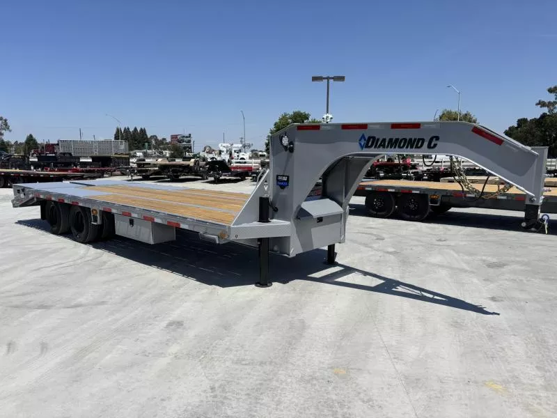 NEW 2026 Diamond C Trailers FMAX212L25X102MR  102"X25' 25,900 GVW Equipment Trailer