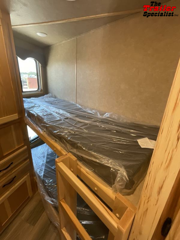 new Horse Trailers Lakota  for sale, in Acampo, CA Thumbnail 45