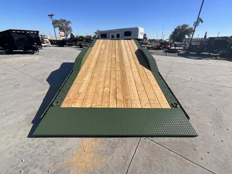 new Equipment / Flatbed Trailers Diamond C Trailers  for sale, in Acampo, CA Thumbnail 4
