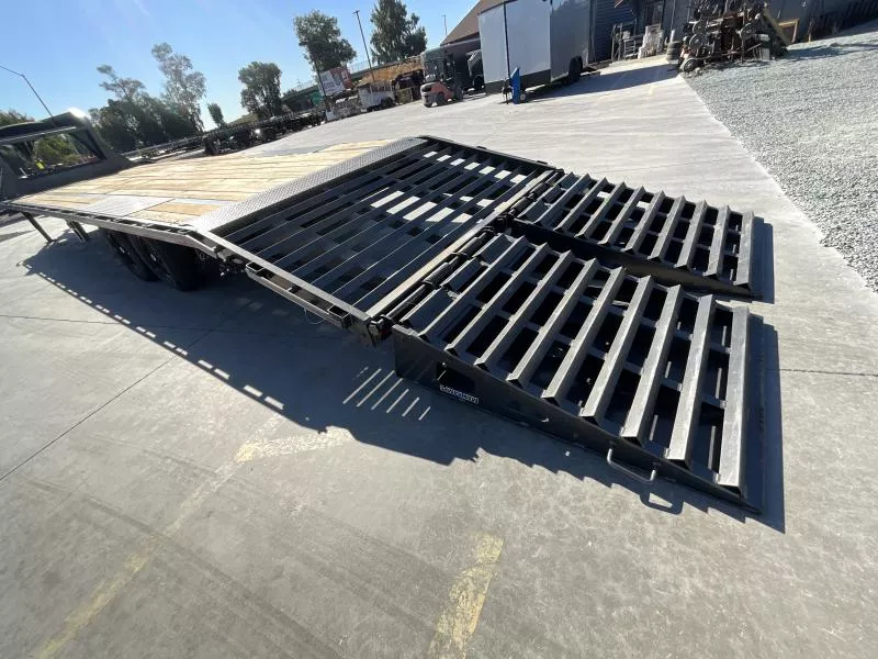 used Equipment / Flatbed Trailers Diamond C Trailers  for sale, in Acampo, CA Thumbnail 9