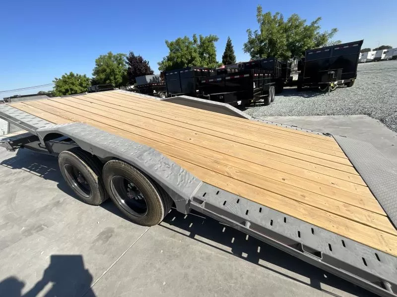 new Equipment / Flatbed Trailers Diamond C Trailers  for sale, in Acampo, CA Thumbnail 17