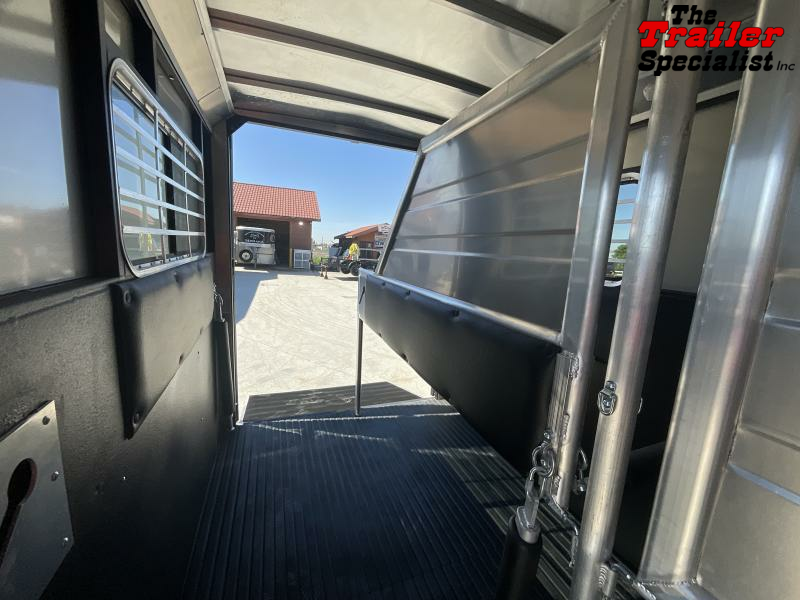 new Horse Trailers Logan Coach  for sale, in Acampo, CA Thumbnail 13