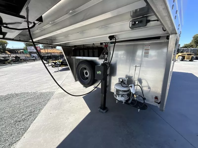 new Stock / Stock Combo Trailers Lakota  for sale, in Acampo, CA Thumbnail 9