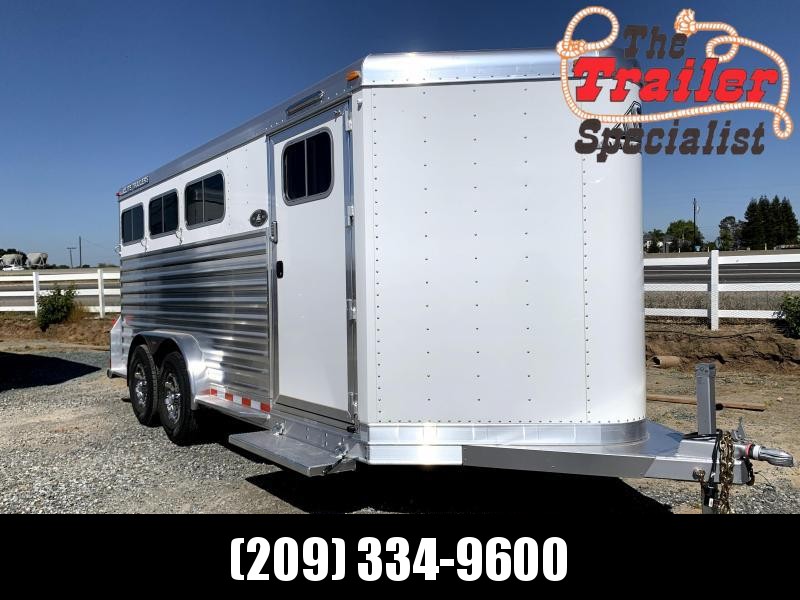 2022 Elite Trailers 3 Horse Bumper Pull Slant Horse Trailer 2022 Elite Trailers 3 Horse Bumper Pull Slant Horse Trailer