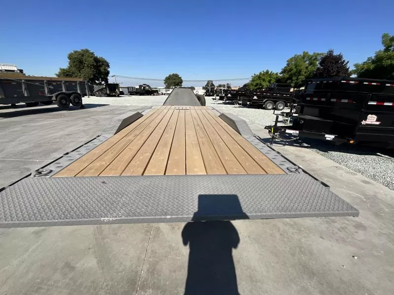 new Equipment / Flatbed Trailers Diamond C Trailers  for sale, in Acampo, CA Thumbnail 12