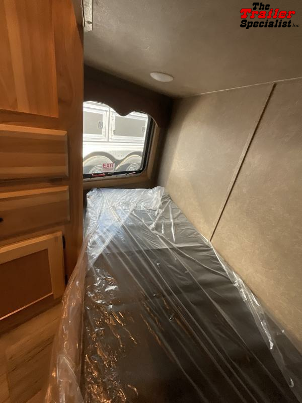 NEW 2024 Lakota Trailers C8415BB 4 Horse Charger 7'6" Tall, 8' Wide, 15'LQ Horse Trailer With **BUNK BEDS** 1754599494