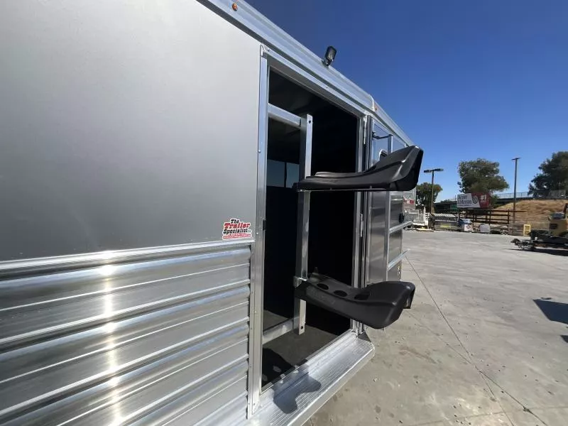 new Horse Trailers Logan Coach  for sale, in Acampo, CA Thumbnail 17