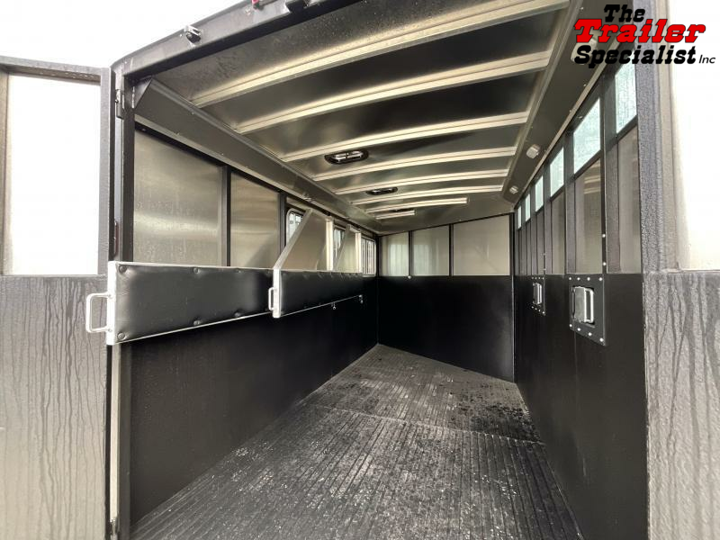 new Horse Trailers Logan Coach  for sale, in Acampo, CA Thumbnail 12