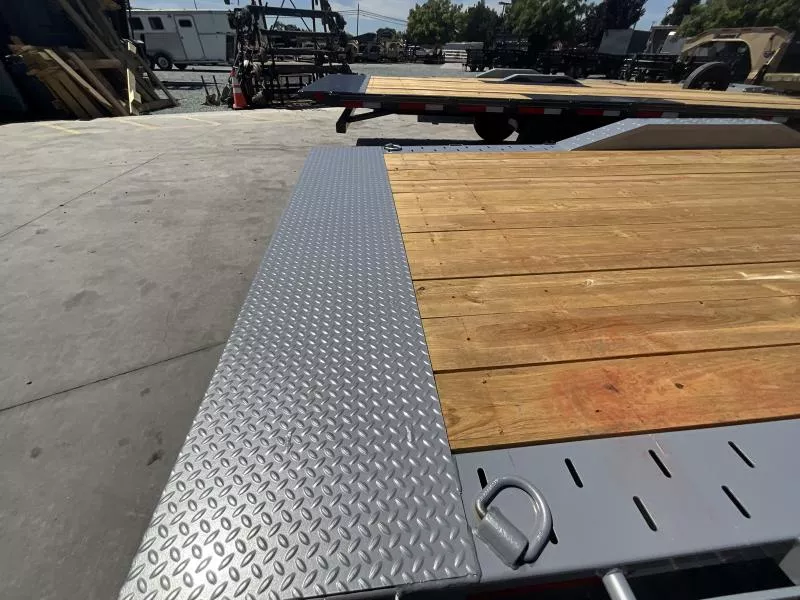 new Equipment / Flatbed Trailers Diamond C Trailers  for sale, in Acampo, CA Thumbnail 11
