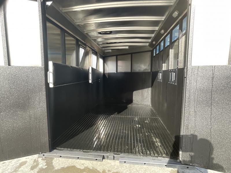 new Horse Trailers Logan Coach  for sale, in Acampo, CA Thumbnail 13