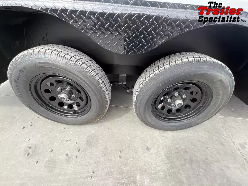 new Cargo (Enclosed) Trailers Wells Cargo  for sale, in Acampo, CA Thumbnail 3