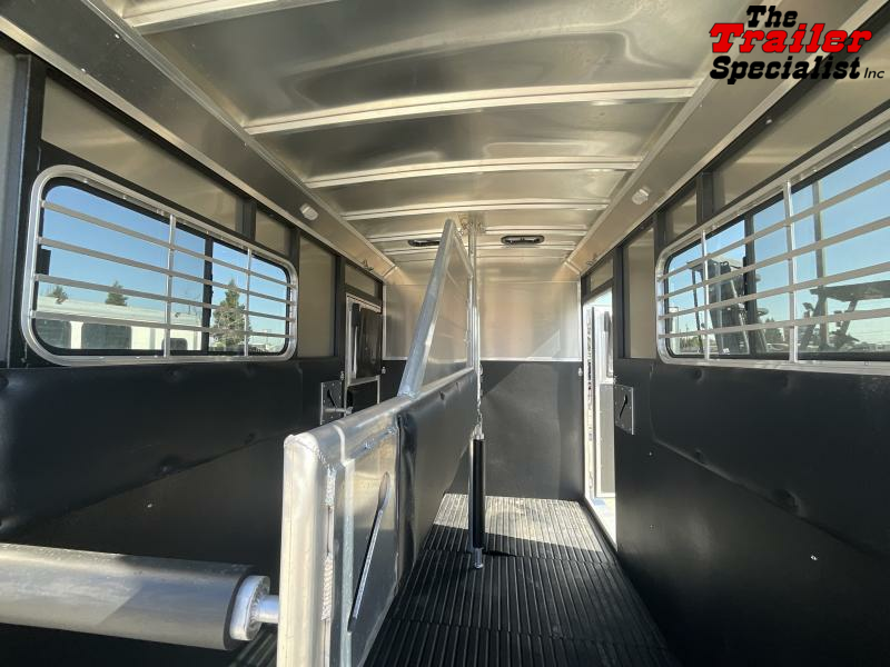 new Horse Trailers Logan Coach  for sale, in Acampo, CA Thumbnail 12