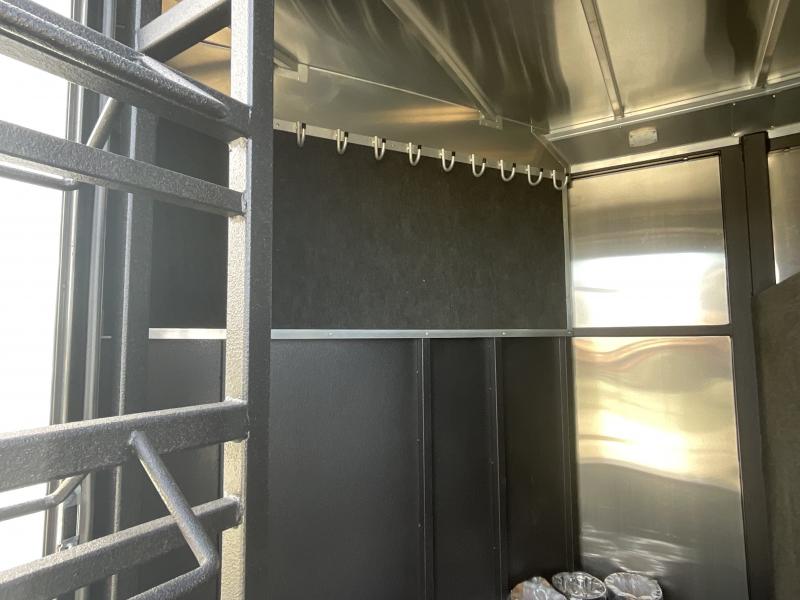 new Horse Trailers Logan Coach  for sale, in Acampo, CA Thumbnail 17