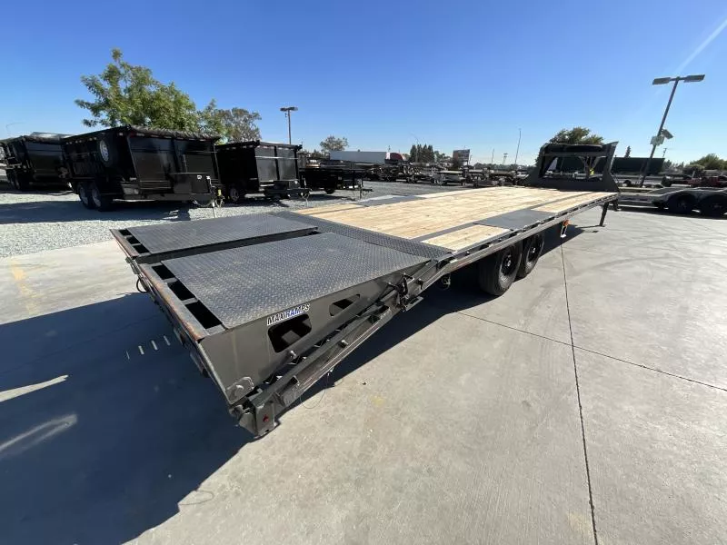 used Equipment / Flatbed Trailers Diamond C Trailers  for sale, in Acampo, CA Thumbnail 4