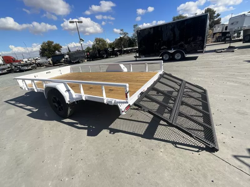 new Utility Trailers Diamond C Trailers  for sale, in Acampo, CA Thumbnail 5