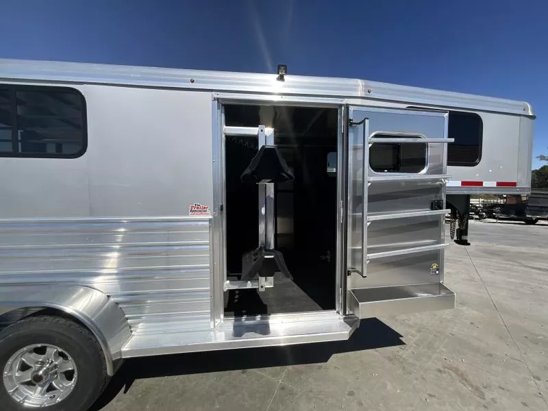 new Horse Trailers Logan Coach  for sale, in Acampo, CA Thumbnail 16