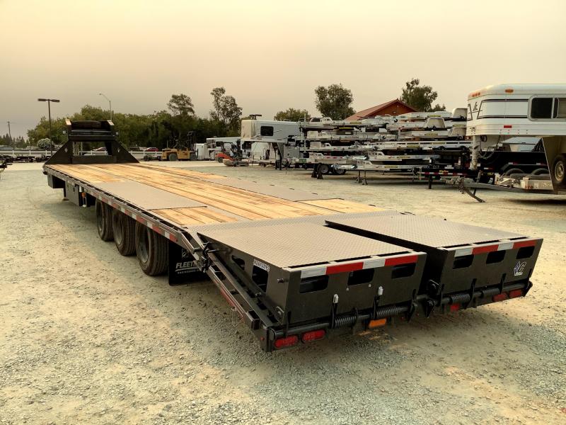 NEW 2021 Diamond C Trailers FMAX312 40ft airride max ramps
