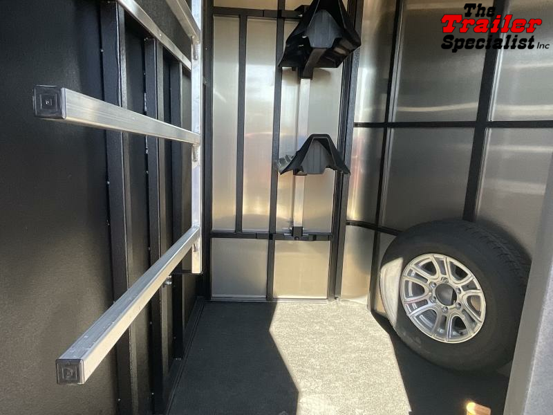 new Horse Trailers Logan Coach  for sale, in Acampo, CA Thumbnail 8