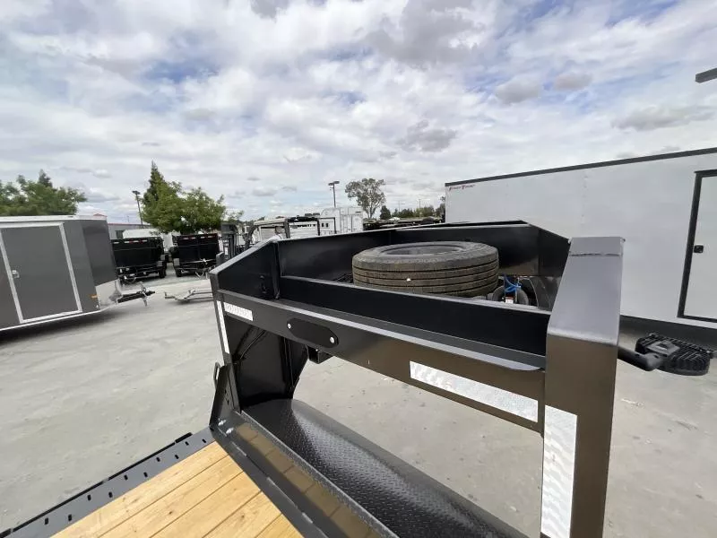 new Equipment / Flatbed Trailers Diamond C Trailers  for sale, in Acampo, CA Thumbnail 4