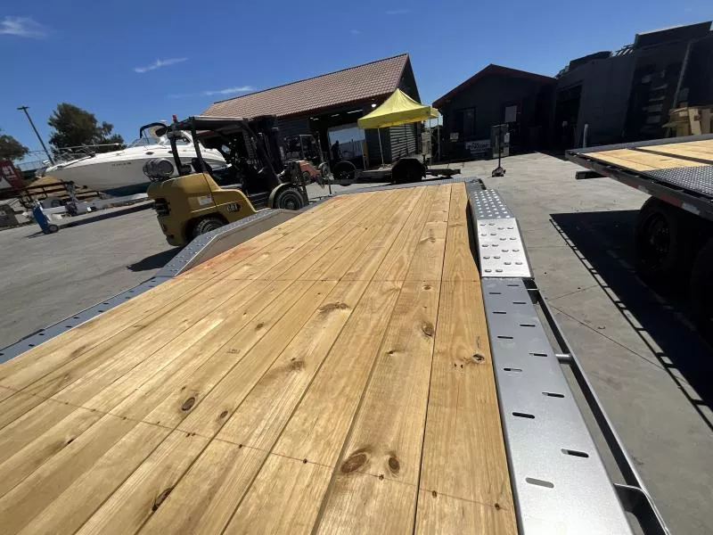 new Equipment / Flatbed Trailers Diamond C Trailers  for sale, in Acampo, CA Thumbnail 9