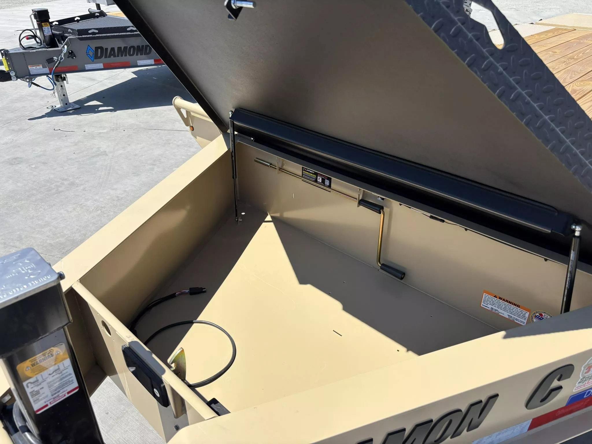 new Equipment / Flatbed Trailers Diamond C Trailers  for sale, in Acampo, CA Thumbnail 9