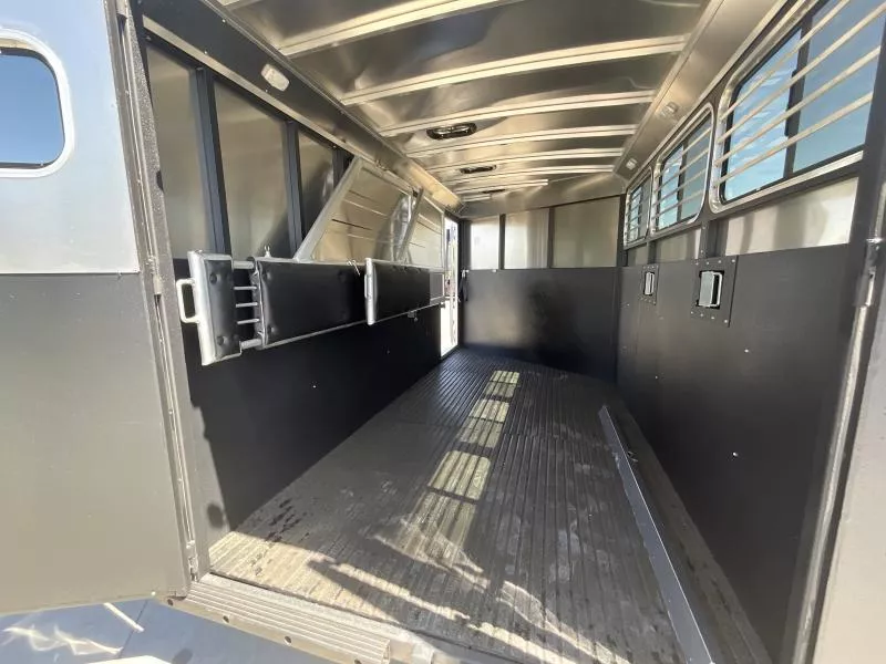 new Horse Trailers Logan Coach  for sale, in Acampo, CA Thumbnail 24