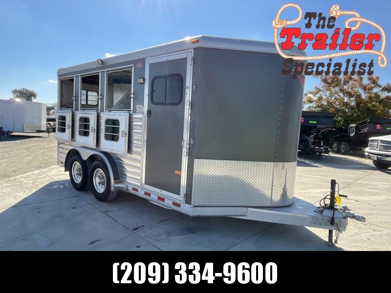 Pre-Owned 2017 Traditional Hart Trailers T3HB Horse Trailer Pre-Owned 2017 Traditional Hart Trailers T3HB Horse Trailer